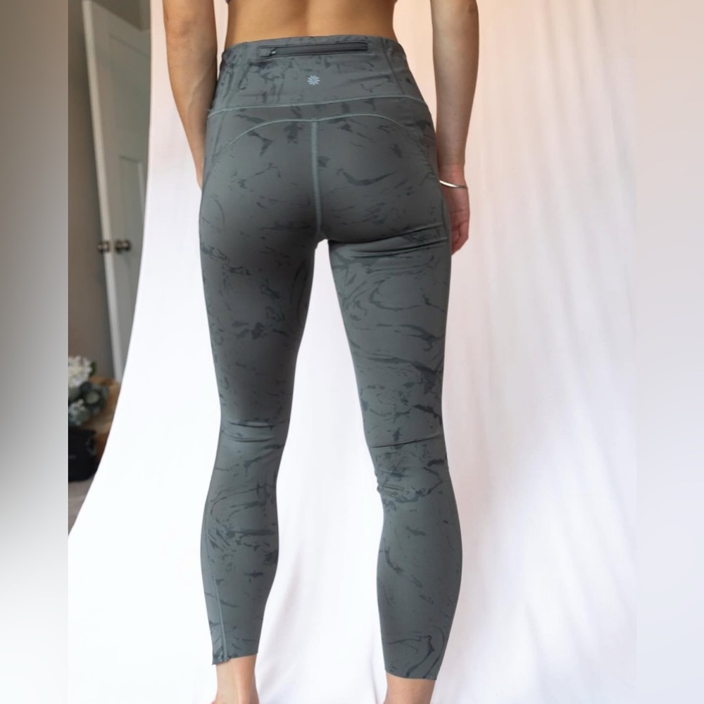 Athleta Gray Patterned Leggings
